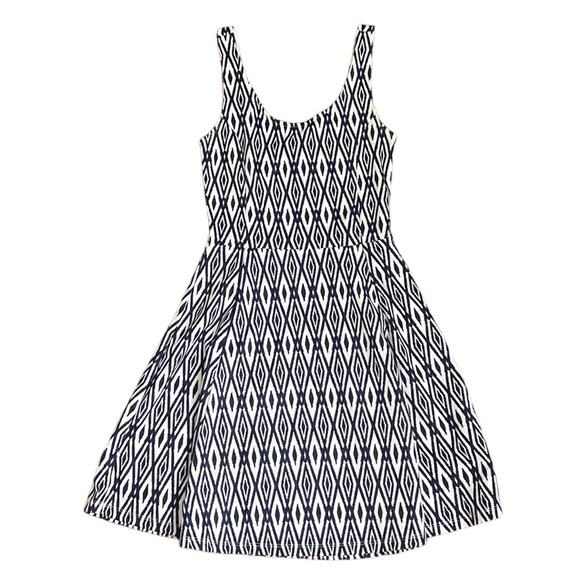 H&M Dresses & Skirts - H&M Divided Fit and Flare Skater Dress